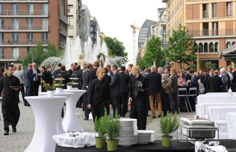 location-mit-aussenbereich-mieten