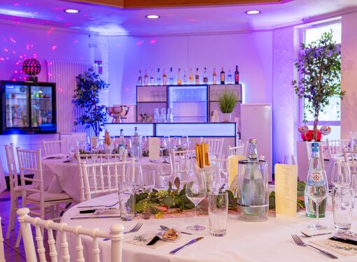 location-saal-seligenstadt-hochzeit