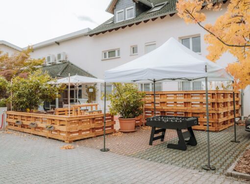 aussenansicht-paletten-kulti