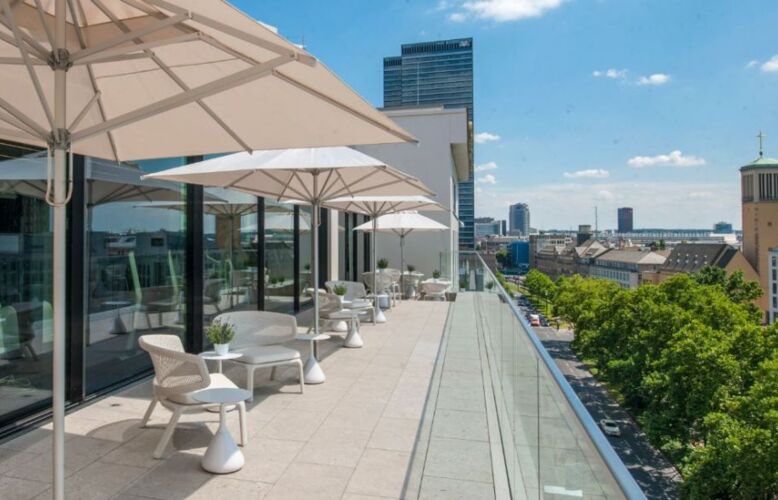 location-mit-terrasse-frankfurt