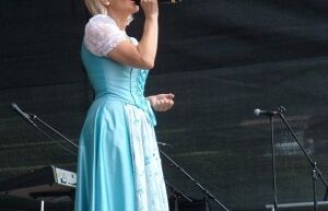 conny-s-volksmusik-und-oktoberfest