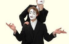 pantomime-bastomime-comedian