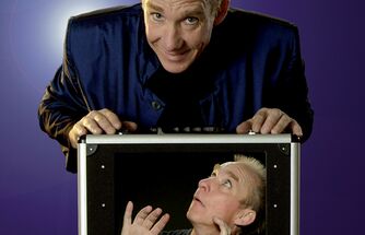 illusionist-dobs-b-illusions-show