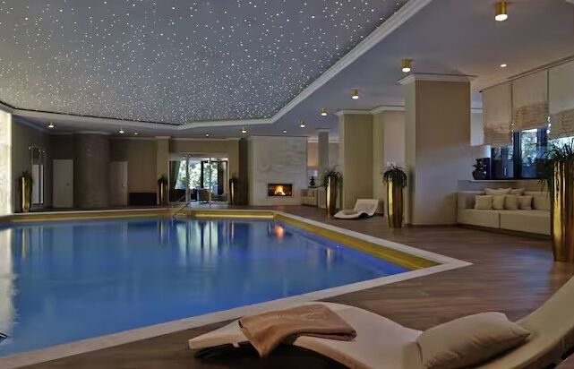 spa-pool-hotel-eventlocation