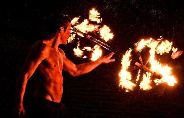 feuerkuenstler-firmenevent-feuershow