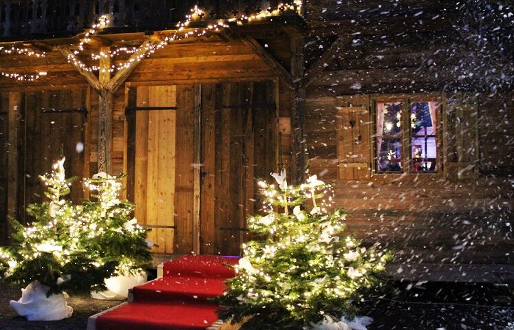 Entertainment für Weihnachtsfeier buchen Frankfurt