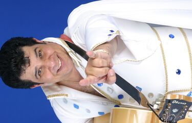 monty-elvis-presley-double