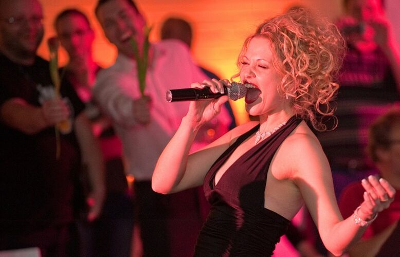 Livegesang Pop Rock in Frankfurt