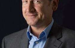 priester-moderator-und-motivationsredner