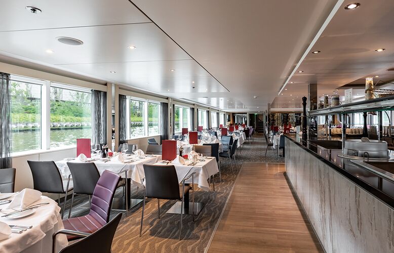 hotelschiff-dinner